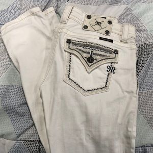 White skinny Miss Me Jeans
